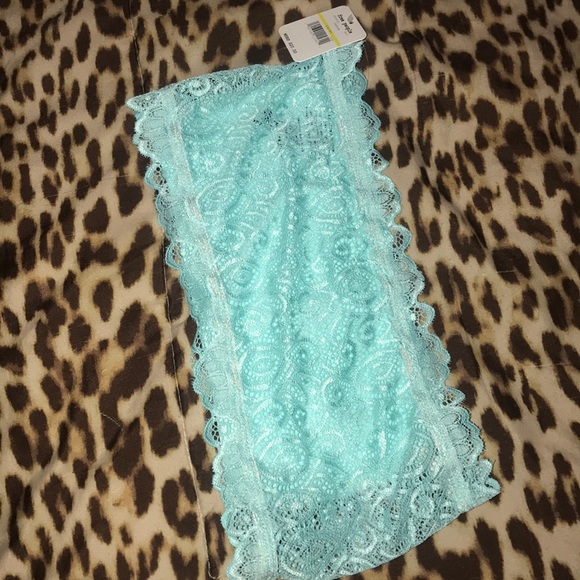 Free People Lace Reversible Seamless Bandeau - Picture 5 of 10